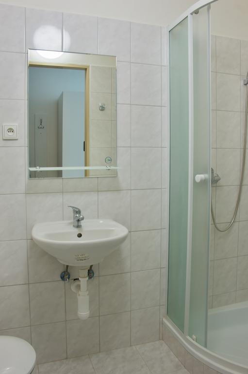 Centrum Ubytovani Břeclav חדר תמונה